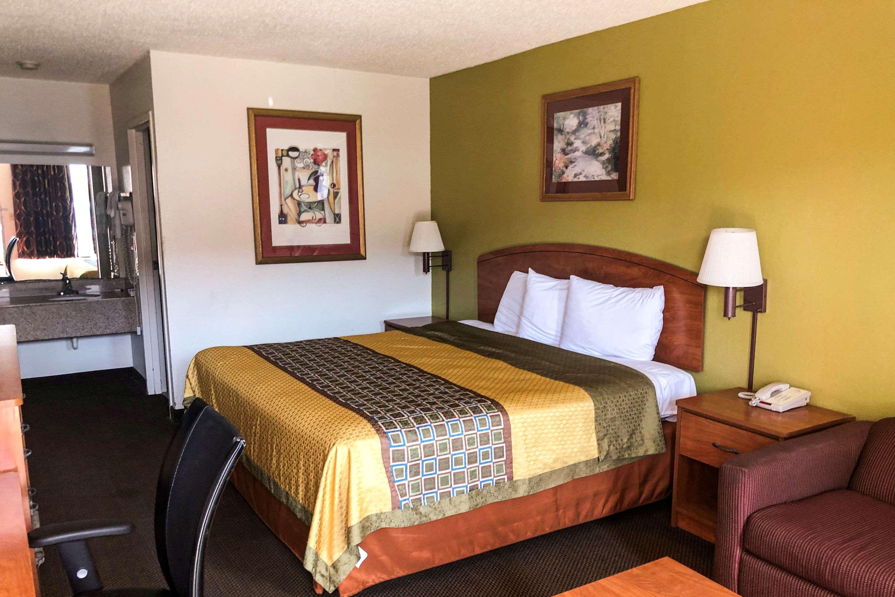 Econo Lodge Oklahoma Dış mekan fotoğraf